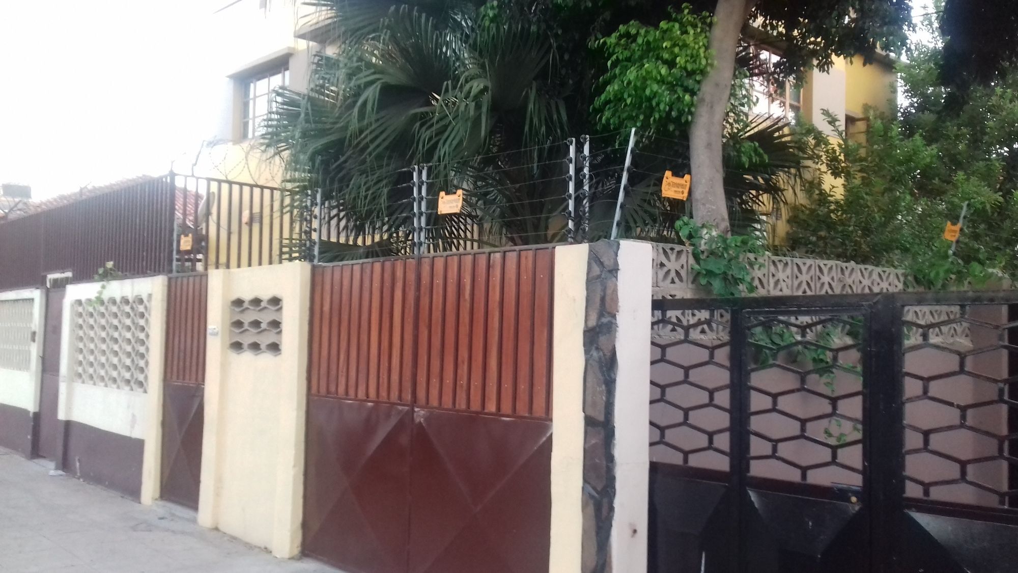 Marien Ngouabi Serviced T0 Chalet Maputo Eksteriør bilde